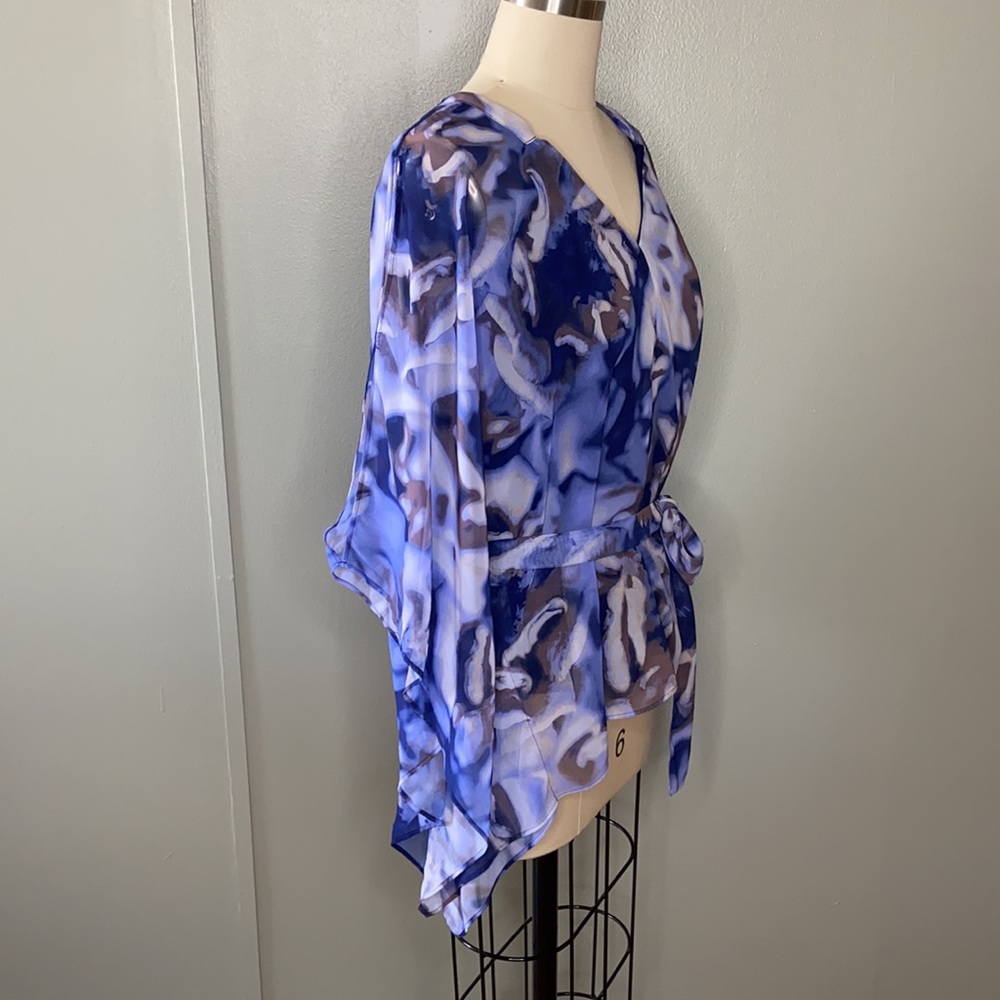 Jennifer Lopez butterfly blouse, size M - Picture 6 of 13